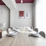 Akicity Alameda Fusion Apartment *
