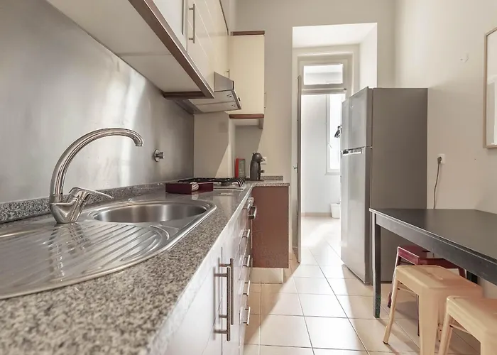 Akicity Alameda Fusion شقة